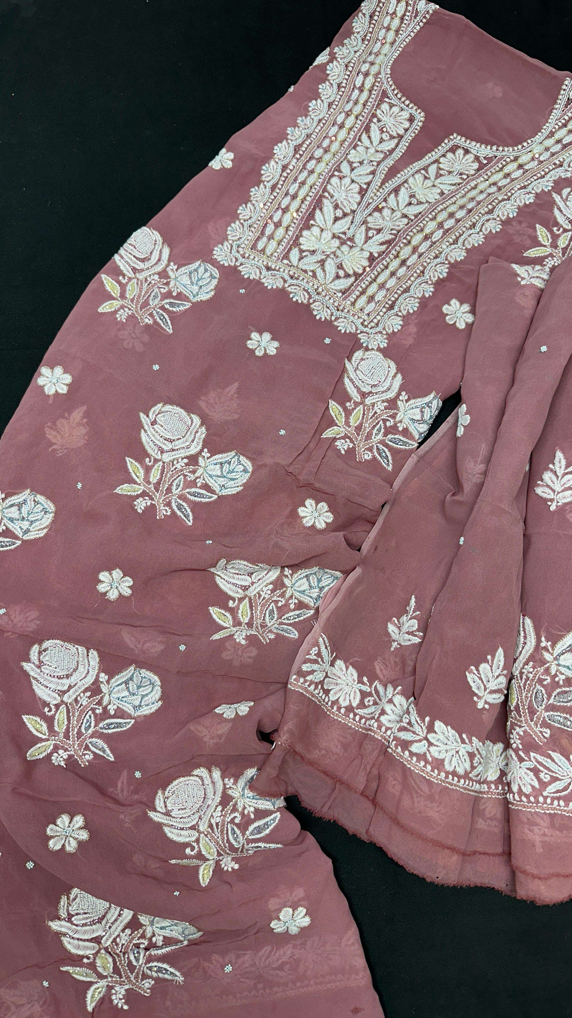 กุหลาบฝุ่น