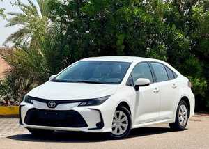 Toyota Híbrido Sedán Blanco 2021 Usado, Tracción Delantera, Volante a la Izquierda, Faros LED, R16 para Exportación - Product Image 5