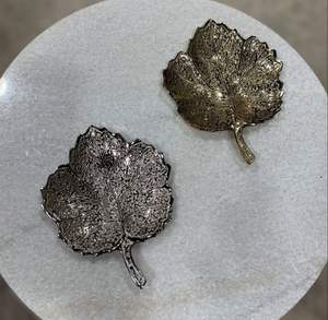 Bouilloire à café Dallah de luxe en métal aluminium pour noix et fruits secs finition or et argent Plateau de service 100% sans danger pour les aliments - Product Image 4