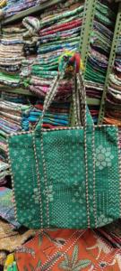 Bolso de hombro de algodón acolchado para mujer, bolso de supermercado con estampado de bloques hecho a mano para fiestas y compras de verano, Otoño e Invierno - Product Image 3