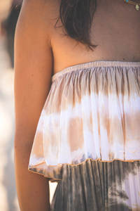 2023คอลเลกชันใหม่ชุดแมกซี่ยาวมัดย้อมสุดเซ็กซี่ของผู้หญิงชุดเดรสเปิดไหล่แขนเปลือยหลังไร้สายผ้ามิกซ์ - Product Image 5