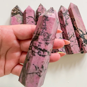 หินธรรมชาติโรโดไนท์แบบเหลี่ยมเพชรพลอยสูงโรโดไนท์แบบเหลี่ยมเพชรพลอย - Product Image 2