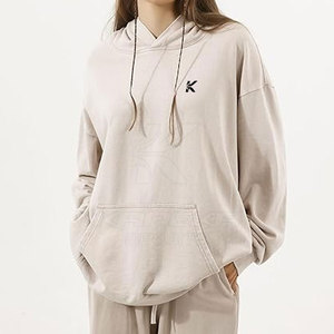 เสื้อฮู้ดดี้โอเวอร์ไซส์ สไตล์สตรีท ผ้าฟลีซนุ่ม สวมใส่สบาย ทรงปกติ เหมาะสำหรับใส่ลำลองในฤดูหนาว ให้ความสบายทุกวัน ผลิตจากผ้าฝ้าย 100% รับสั่งทำตามแบบ - Product Image 5