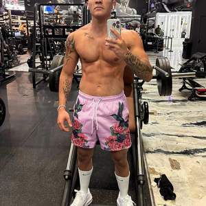 Pantalones cortos de malla, venta al por mayor, logotipo personalizado, ropa deportiva de secado rápido, pantalones cortos de malla para hombres, entrenamiento de gimnasia, pantalones cortos de malla de moda de Pakistán - Product Image 4