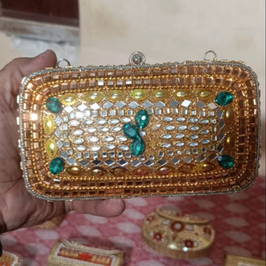 Bolso de Mano de Lujo con Mosaico Kundan para Mujer, para Bodas y Fiestas, con Pedrería, Diseño Personalizado, Color y Diseño a Medida, Alta Calidad - Product Image 5