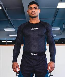 Camiseta de Manga Corta con Protección Solar UPF50, Transpirable, Color Azul Petróleo - Product Image 2