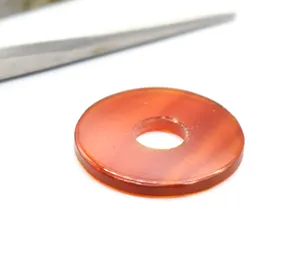 Onyx Merah Alami Donat Kristal Datar 20X20X6.5 Ukuran Batu Permata Longgar Cabochon Poles Halus untuk Perhiasan & Kerajinan Kristal.