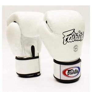 นวมชกมวยหนังวัวแท้ Fairtex สีและโลโก้สั่งทำได้ ปิดแบบผูกเชือก กันน้ำ น้ำหนักเบา สำหรับศิลปะการต่อสู้ - Product Image 6