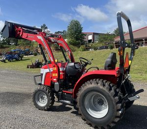 Tractor de Jardín Massey Ferguson de 35HP, 4WD, Transmisión por Engranajes, Motor Probado con Video, Bomba Yunnei, Caja de Cambios, Rodamientos - Product Image 4