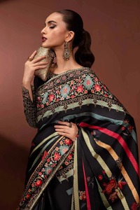 Vêtements indiens et pakistanais de haute qualité, tailles personnalisées, vêtements traditionnels pour mariage et fêtes, broderie lourde, polyester indien - Product Image 5