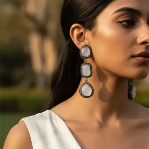 Pendientes de Plata con Piedra Lunar para Mujer - Regalo de Moda - Product Image 2