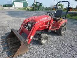 Tracteur-chargeur Massey Ferguson GC2400 4x4 35 CV pour pompe moteur, équipement agricole, chargeur frontal, haute productivité - Product Image 4