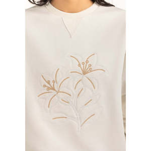 เสื้อสเวตเตอร์ถักผสมผสานสำหรับฤดูหนาวทรงปกติสำหรับผู้หญิง EGRET รุ่น WM-SWS-WS25-126 - Product Image 1