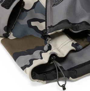 Veste tactique à coquille souple personnalisée pour la chasse en plein air Manteau léger coupe-vent et imperméable - Product Image 6