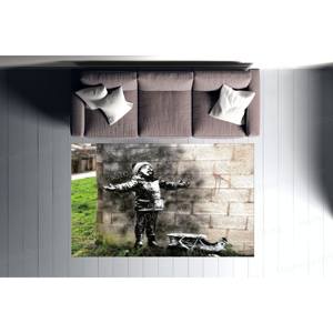 Tapis imprimé artistique, Tapis de décoration intérieure, Tapis antidérapant, Inspiré de Banksy, Tapis en chenille - Product Image 5