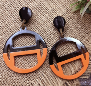 Boucles d'oreilles en corne de luxe pour femmes à la mode faites à la main Style papillon classique de l'Inde à la mode - Product Image 2