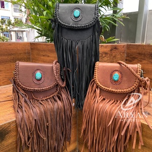 2025 nouveau personnalisé Turquoise pierre en cuir véritable frange tressé sac à bandoulière Western bohème peau de vache sac à main pour les femmes - Product Image 1