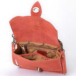 Sac bandoulière en cuir suédé rouillé fait main, avec sangle florale estampée, léger, style vintage western bohème, pour femme - Product Image 2