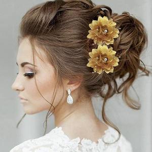 Apurva เข็มกลัดผมไข่มุกดอกไม้สีน้ำตาล1502297อินเทรนด์โลหะผสมสังกะสีคริสตัลพลอยเทียมชุบเพชรสำหรับงานเลี้ยงและงานแต่งงาน - Product Image 1