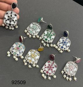 2025 bohemio piedra única mujer Retro estilo étnico indio Jhumka pendientes mujer cuentas campanas pendientes joyería personalizada - Product Image 4