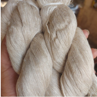 100% Tussar fil de soie naturel non teint poids fin pour le tricot à la main et le tissage technique filée motif brut caractéristique recyclée