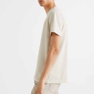 Vente en gros T-shirt uni personnalisé de haute qualité à manches courtes et col rond pour hommes, votre conception, impression, séchage rapide T-shirt pour hommes - Product Image 3