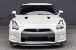 Nissan GT-R Black Edition 2014 d'occasion en excellent état, sans réserve, 545 ch, V6 biturbo, transmission intégrale, mise à niveau de transmission S-hepTrans Stage 1 - Product Image 1
