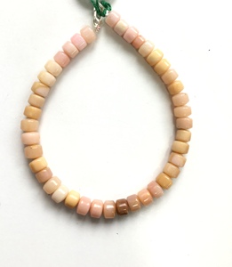 Perles de pierres précieuses en opale rose naturelle lisses et fantaisie pour la fabrication de bijoux fins - Product Image 3
