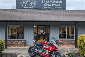 ¡LISTA PARA CONDUCIR! OFERTAS 2026 - Motocicleta Deportiva Ducati PANIGALE V2 BAYLISS 1ST CHAMPIONSHIP 20TH ANNIVERSARY en Venta - Product Image 5