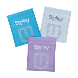 Sachets d'emballage personnalisés pour aligneurs dentaires, scellés sur trois côtés, refermables, réutilisables, avec fermeture éclair - Product Image 6
