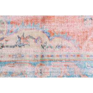 Alfombra Turca Vintage de 1.5x4.6 pies, Ecológica, con Diseño de Patchwork en Tonos Azul y Naranja, de Lana con Base de Látex - Product Image 4