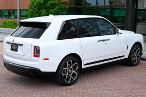 EXTREMADAMENTE LIMPIO, LHD/RHD, 2020, RO-LLS-ROY-CE CULLINAN BLACK BADGE, V12 TURBO, TRACCIÓN EN LAS CUATRO RUEDAS, ALTAMENTE EQUIPADO, LISTO PARA ENVIAR - Product Image 4