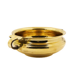 Urli en laiton de qualité supérieure avec poignée, idéal pour la décoration intérieure, la décoration de mariage, les fêtes, les pooja et l'intérieur traditionnel indien - Product Image 2