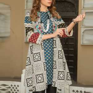 Viscose Lawn Trajes de 3 piezas con estampado digital para mujeres Diseñadores pakistaníes Colección de verano Vestidos de césped - Product Image 5