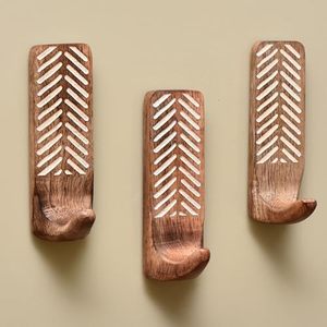 Stylish Wooden Adhesive <b>Hooks</b> With <b>Key</b> Holder Decorative Sticky <b>Wall</b> <b>Hooks</b> for Clothing <b>Key</b> Storage No Damage to Drywall - Product Image 1
