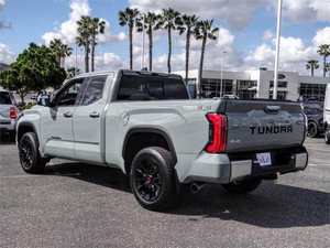 Oferta con Descuento, Camioneta Usada de Bajo Kilometraje, Toyota Tundra Limited 2023 - Product Image 2