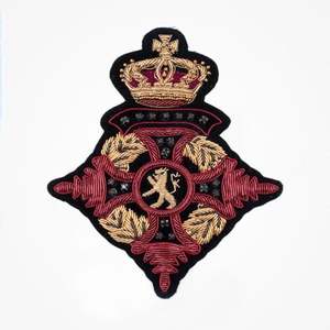 Insignia de Parche Bordada Personalizada, Diseño en Forma de Flor de Hierro para Ropa, Goma de PVC con Tela de Fieltro Impreso Technics - Product Image 5