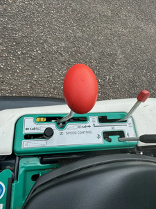 เครื่องตัดหญ้าไร้สาย New Orec Rabbit RM982 รุ่น DIY พร้อมถังเก็บหญ้า ขนาด 5.5 แรงม้า ความจุ 300 ลิตร สำหรับงานอุตสาหกรรม เครื่องมือทำสวน เครื่องตัดหญ้า - Product Image 5