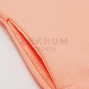 Hoodie d'hiver pour femme sur mesure 2024, tissu tricoté respirant de haute qualité, col à capuche, logo OEM sur le devant, style décontracté - Product Image 6