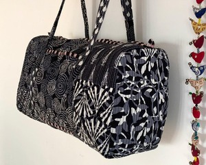 Bolsa de Deporte Informal de Algodón de Lujo Hecha a Mano con Estampado de Bloques de Color Índigo Negro, Bolsa de Viaje, Gimnasio, Yoga, Acolchada, Ecológica, de Gran Capacidad - Product Image 2