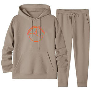 ชุดกีฬาผ้าโพลีเอสเตอร์ผ้าฝ้ายโพลีเอสเตอร์ชุดฝึกออกกำลังกายวิ่งออกกำลังกายสำหรับผู้ชายออกแบบโลโก้ได้ตามต้องการ - Product Image 1