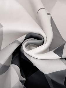 เสื้อสเวตเชิ้ตคอกลมผู้ชายผ้าฟอก95% พิมพ์โพลีเอสเตอร์ฤดูหนาวลำลองมีกระเป๋าขนาดใหญ่ปรับแต่งได้ - Product Image 2