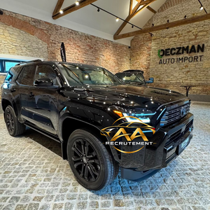 Toyota 4-Runner 3.0L Automatique Orange 2025 avec sièges en cuir VIP, toit étoilé, phares LED/Xénon à vendre - Product Image 1