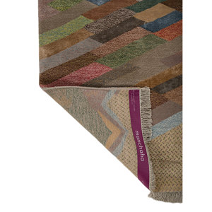 Manchaha Hand Knotted Wool & Bamboo Silk Rugs <b>Red</b> & Orange with Geometric Pattern for Home Use-Les-2901 - Product Image 5