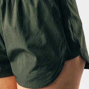 Pantalones cortos de Yoga al aire libre ropa deportiva correr transpirable compresión entrenamiento Fitness gimnasio desgaste pantalones cortos deportivos sin costuras para mujeres 2025 - Product Image 2