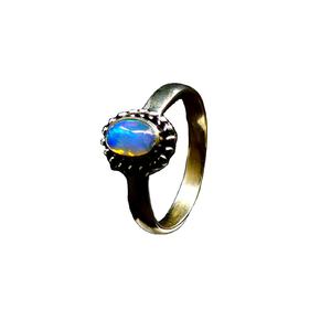 Personnalisé 925 Sterling Silver Opal Gemstone Cadeau de mariage de haute qualité Placage argent Forme ovale Bague unisexe - Product Image 1