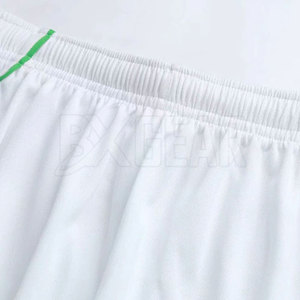 Vente en gros Uniforme de football conçu pour un maximum de confort et de durabilité en tissu polyester respirant - Product Image 5