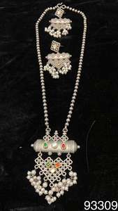 Venta de fábrica, joyería de tono plateado oxidado de alta calidad, conjunto de cadena colgante de cristal oxidado antiguo con pendientes para regalo de mujer - Product Image 6