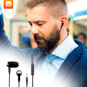 Auriculares Intrauditivos con Cable y Micrófono - Colores Surtidos - Product Image 5