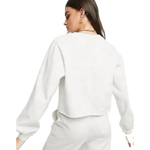 Vente en gros Nouveau Ensemble 2 pièces avec épaules tombantes Pantalon de jogging Sweat-shirt avec pantalon de survêtement Ensemble surdimensionné pour femmes - Product Image 6